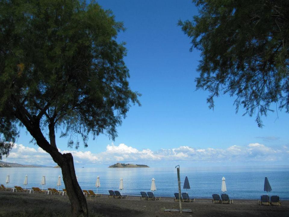 Coastline Villa Petra  Exterior foto